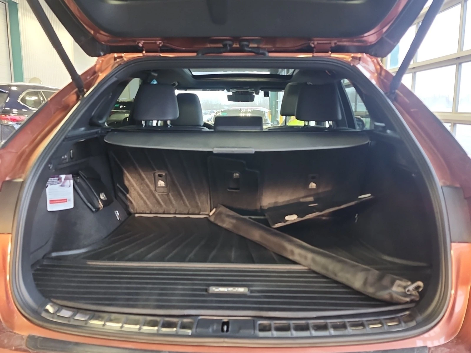 Lexus RX 350h * * CARFAX * *   * *  | Mobile.bg   11