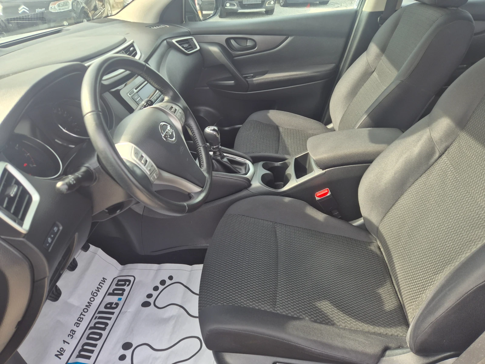 Nissan Qashqai 1.2 e6 - изображение 9