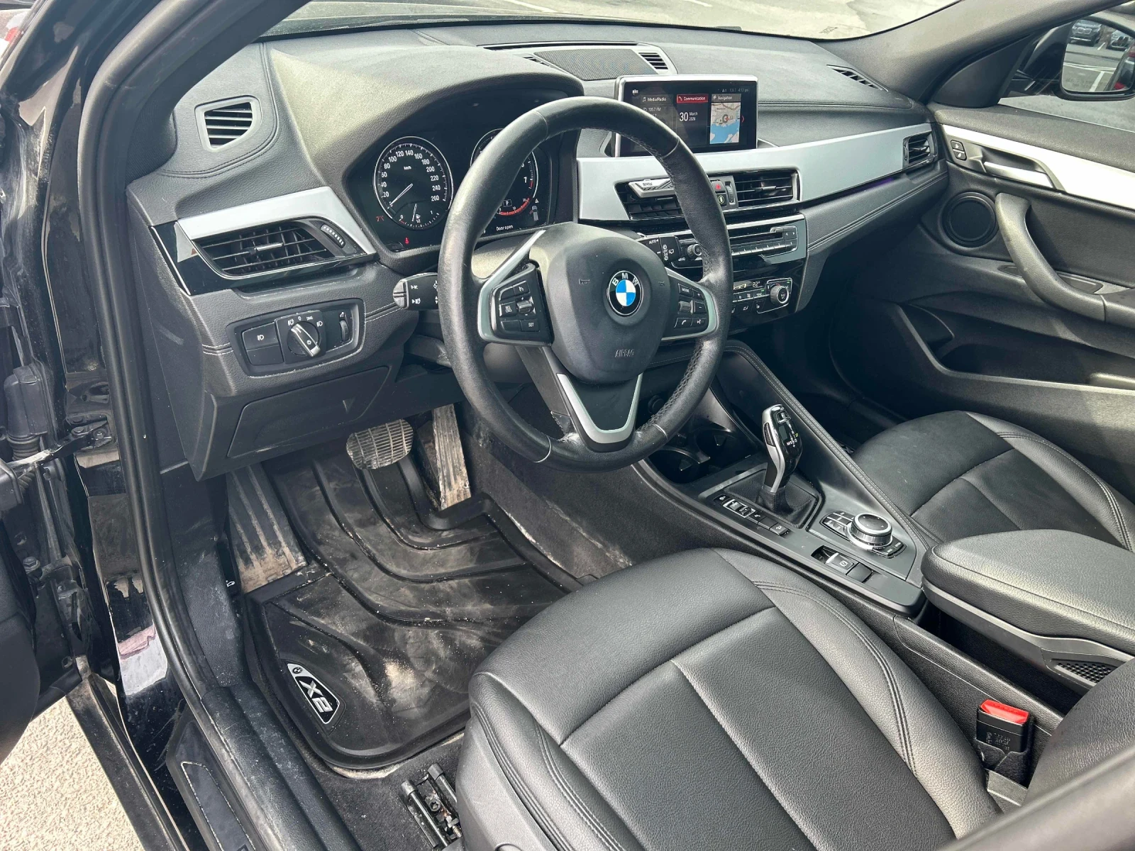BMW X2 28i * CAR FAX * АВТО КРЕДИТ * ЦЕНА ДО БГ* , снимка 6 - Автомобили и джипове - 54043048