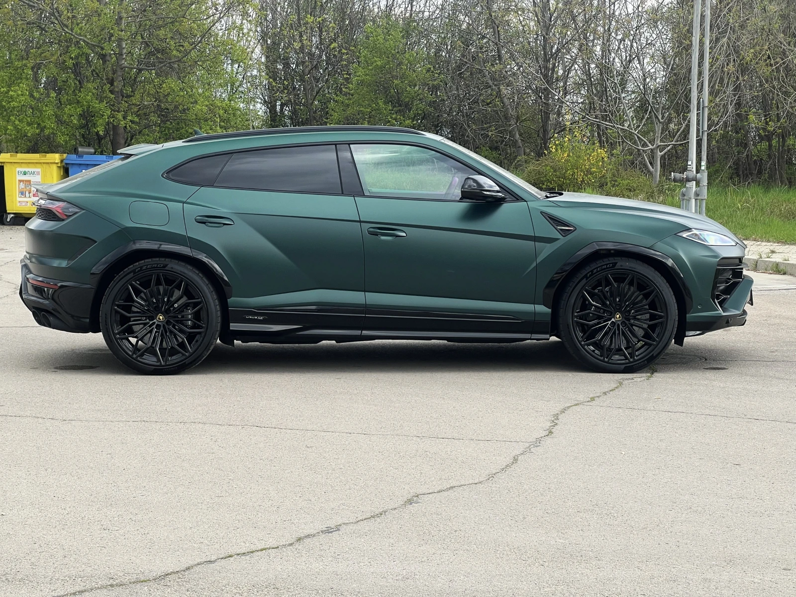 Lamborghini Urus SE / FACELIFT / PLUG-IN/ CERAMIC / 3D B&O / , снимка 7 - Автомобили и джипове - 54257838
