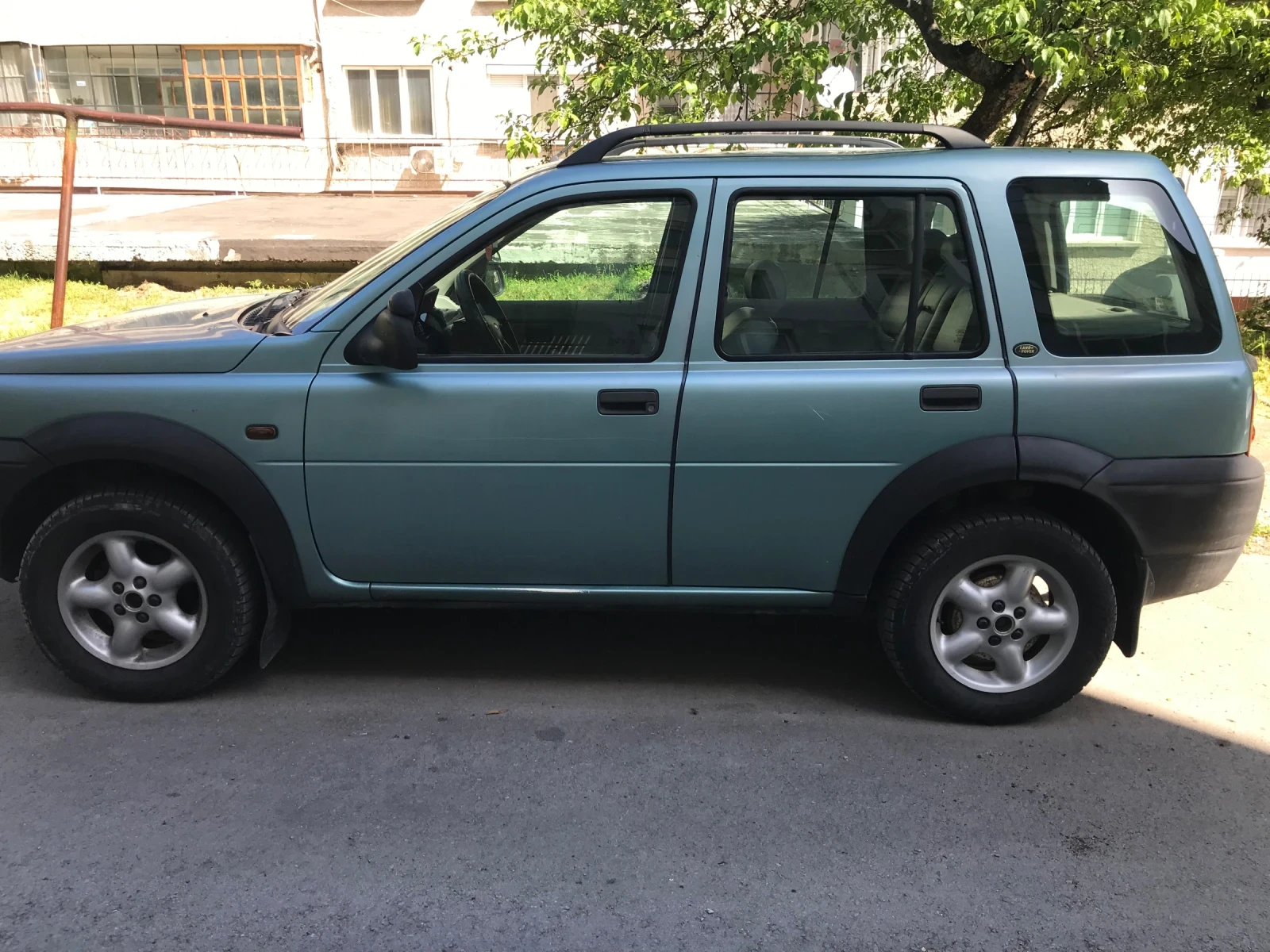Land Rover Freelander, снимка 4 - Автомобили и джипове - 54517938