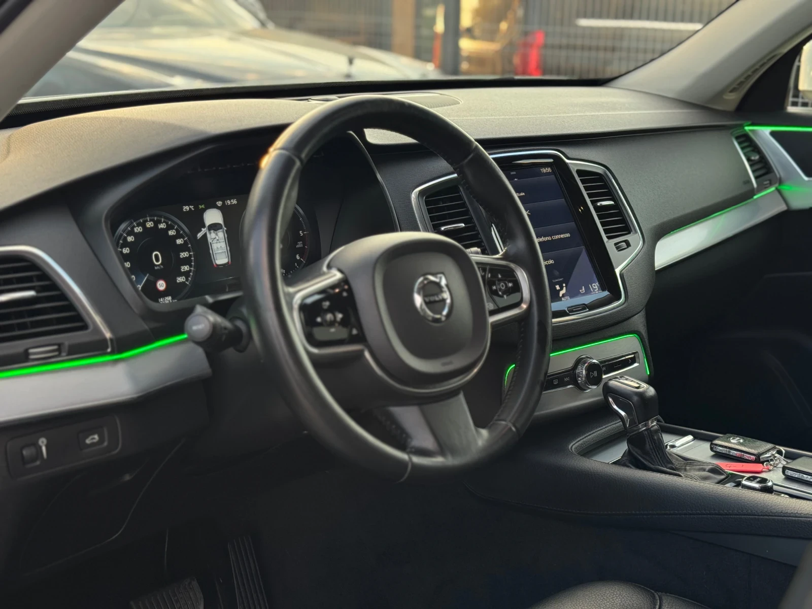 Volvo Xc90 D5, снимка 7 - Автомобили и джипове - 54680082