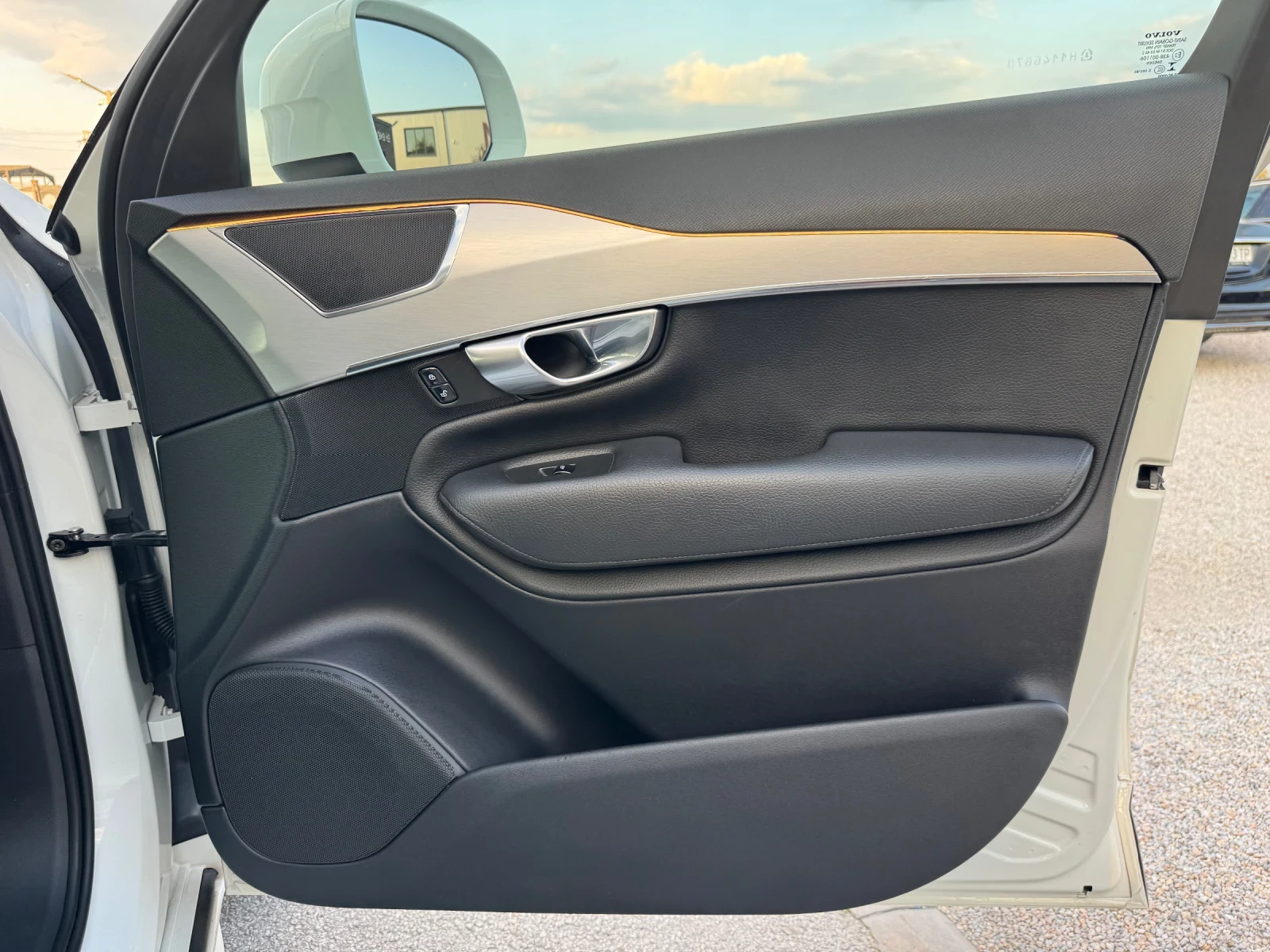 Volvo Xc90 D5, снимка 14 - Автомобили и джипове - 54680082