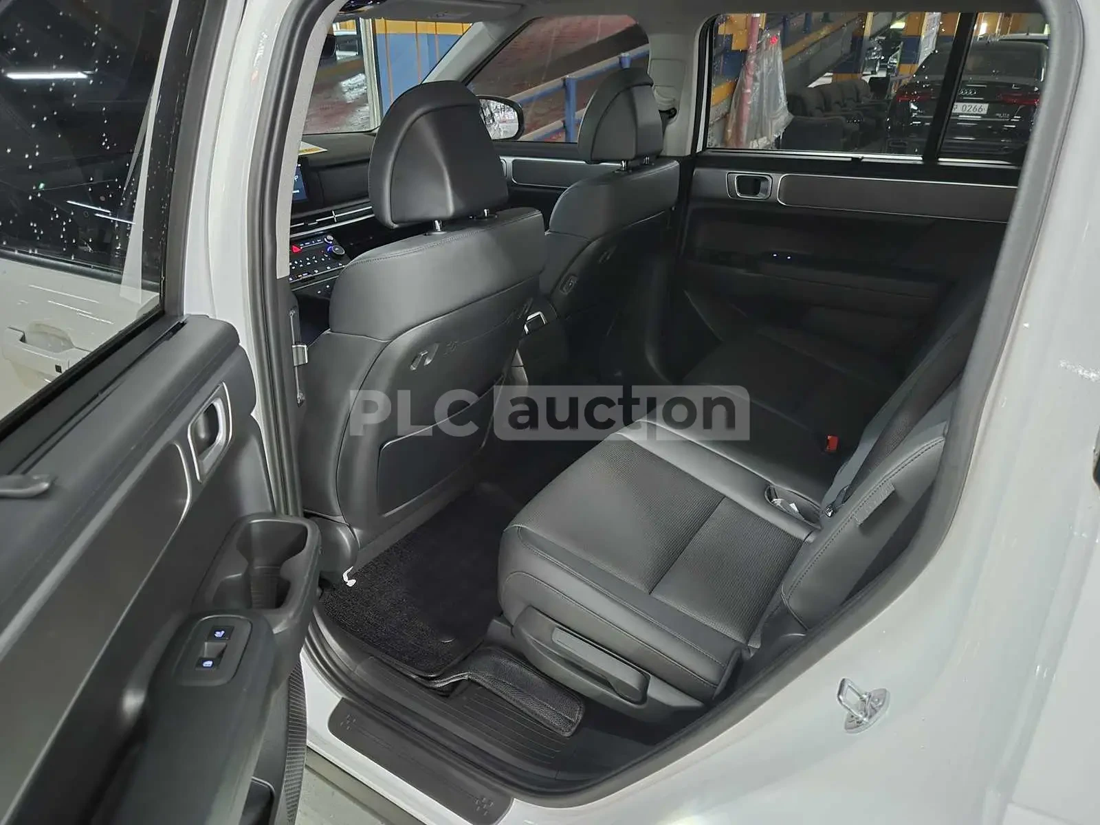 Hyundai Santa fe Hybrid 4x4| | 360| DIST| HEAD-UP| ВКЛ.ТЕХНОТЕСТ, снимка 10 - Автомобили и джипове - 54881599