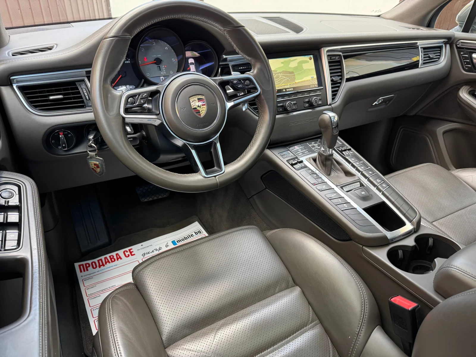 Porsche Macan * S* LED* PANORAMA* CAMERA* FULL* , снимка 16 - Автомобили и джипове - 54975903