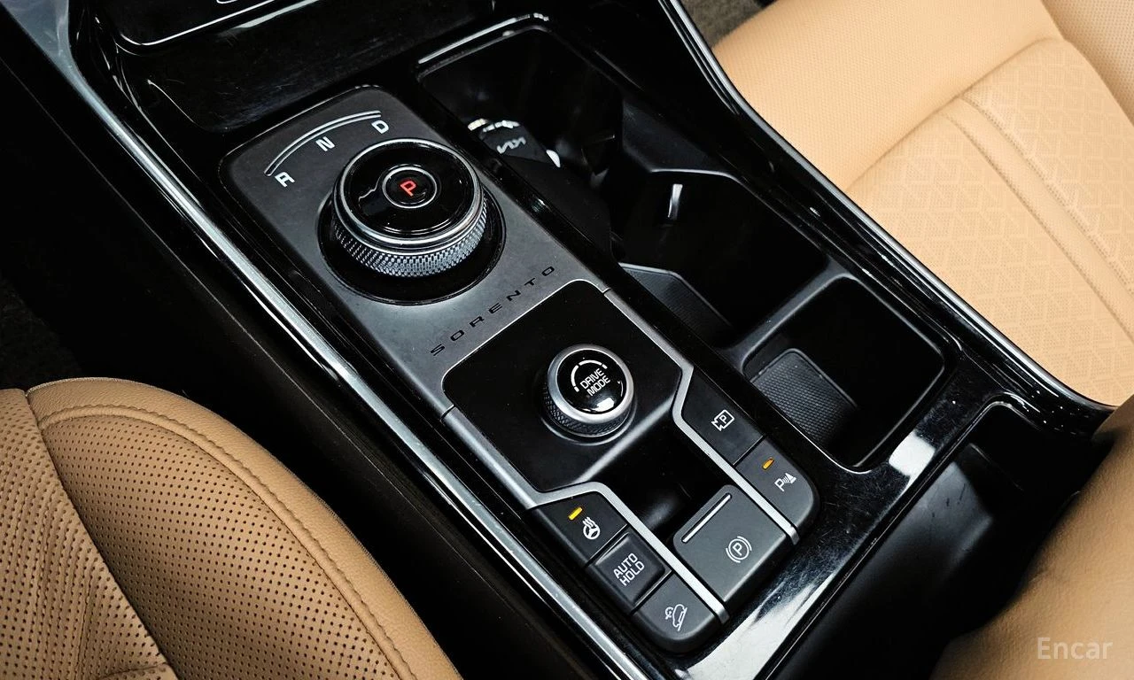 Kia Sorento 1.6 Hybrid NOBLESSE* DISTRONIC* 360* ХЕДЪП* PANO* , снимка 14 - Автомобили и джипове - 55309777