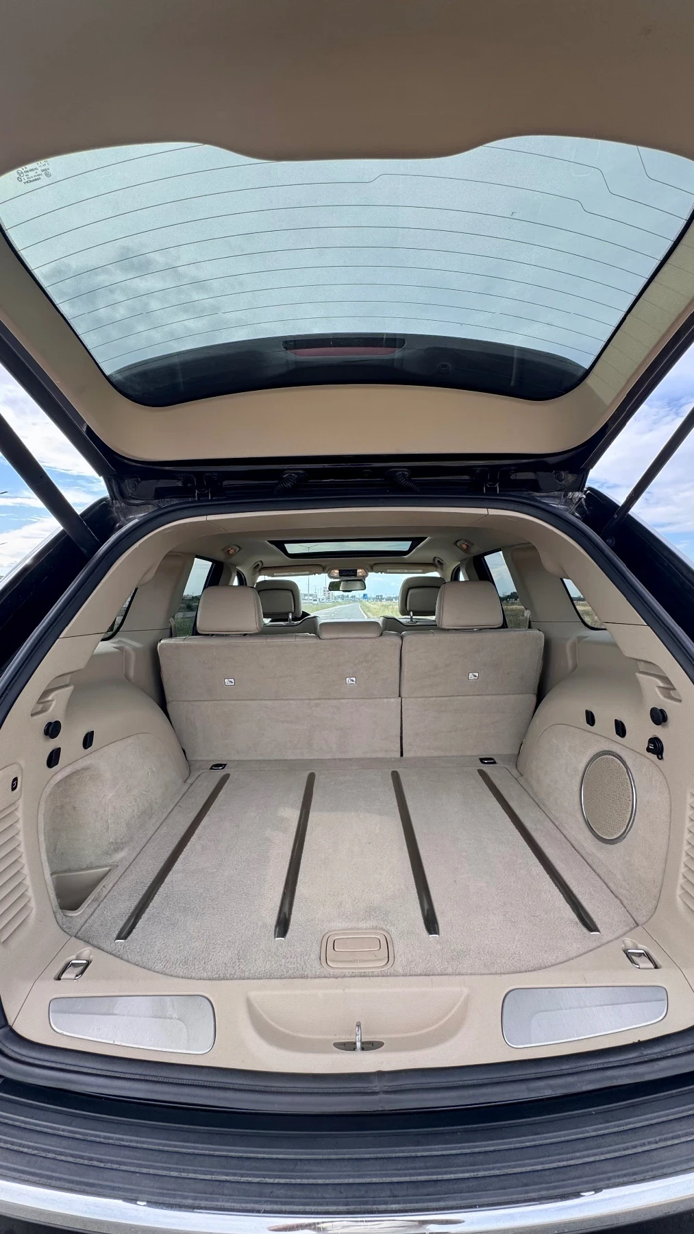 Jeep Grand cherokee 3.6 Overland* ДИСТР* ПАНОРАМА* ОБДУХ* 2 чифта гуми, снимка 15 - Автомобили и джипове - 55769573