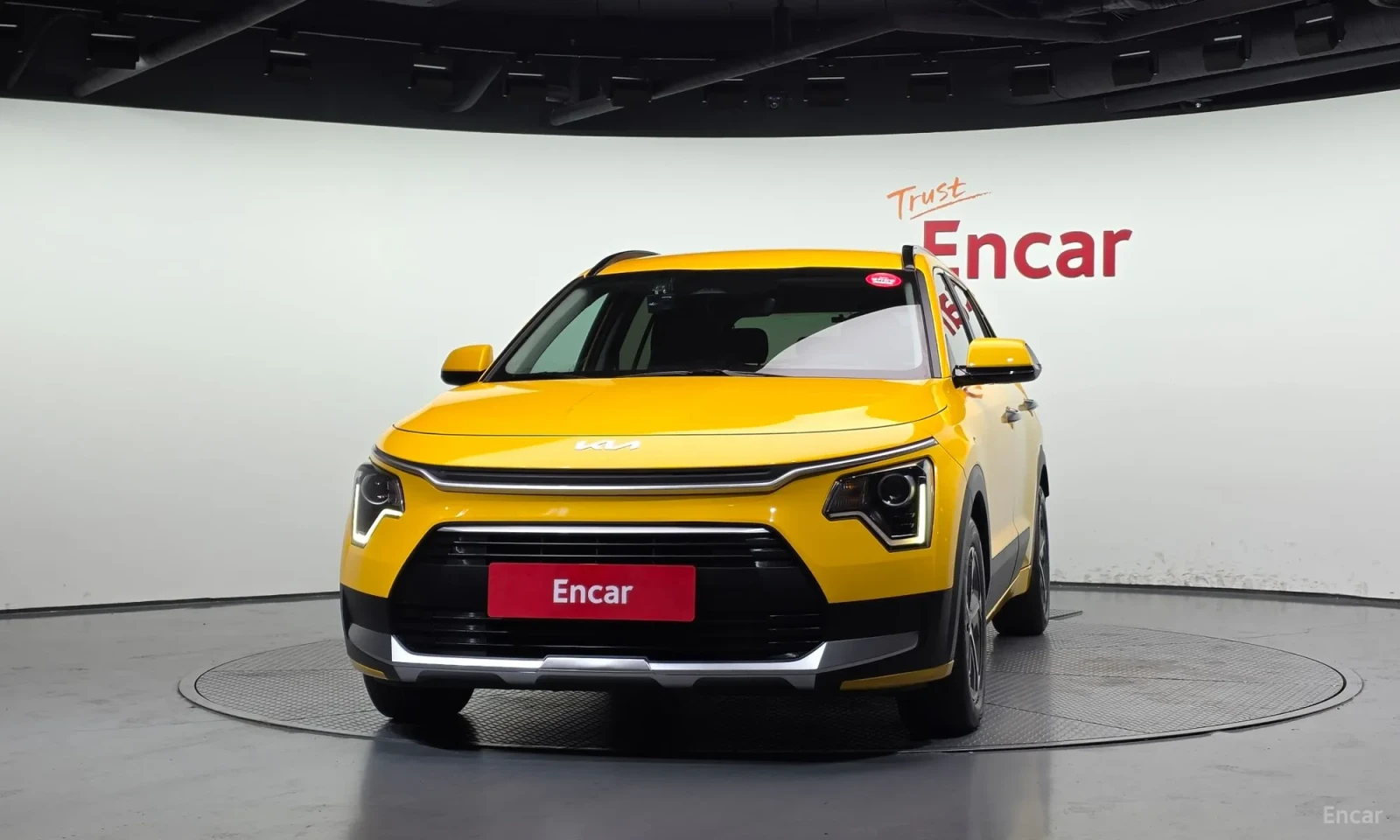 Kia Niro ЛИЗИНГ\РЕАЛНИ КИЛОМЕТРИ\ТОП СЪСТОЯНИЕ, снимка 3 - Автомобили и джипове - 56081646