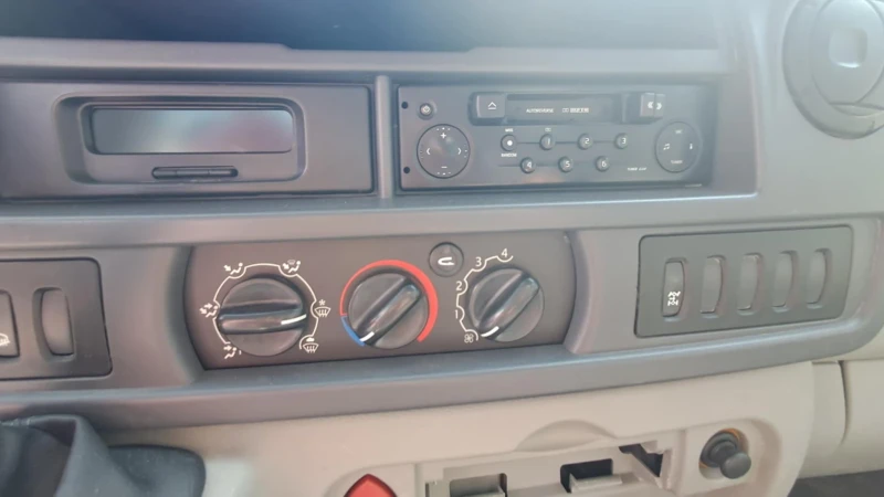 Renault Mascott Кран, снимка 16 - Камиони - 51386967