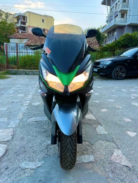 ������ Kawasaki J300