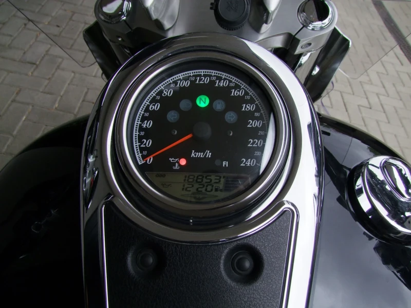 Suzuki Boulevard VLR 1800, снимка 12 - Мотоциклети и мототехника - 53136458