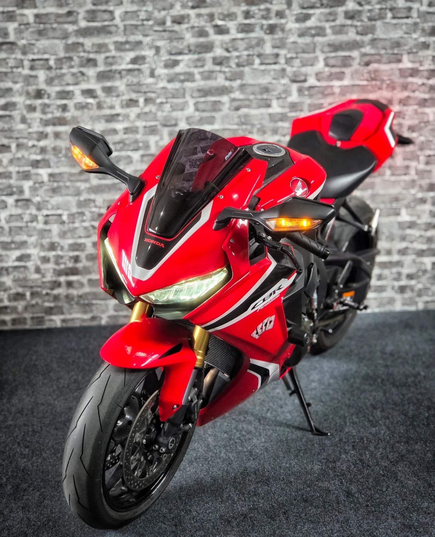 Honda Cbr   CBR 1000 RR SC77, снимка 6 - Мотоциклети и мототехника - 55310642
