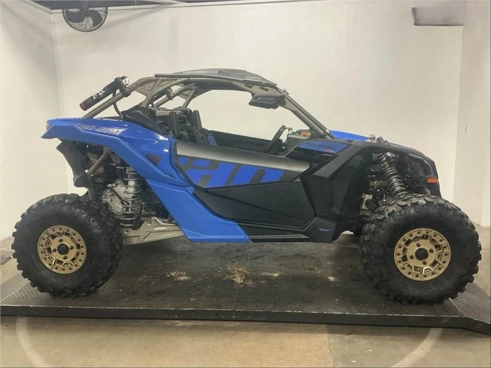 Can-Am Maverick X3 X RS TURBO RR WITH SMART-SHOX