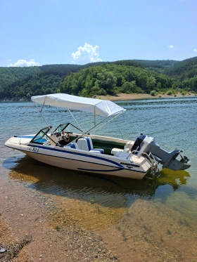 Моторна яхта Glastron Glastron Futura 162, снимка 11