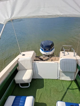 Моторна яхта Glastron Glastron Futura 162, снимка 13