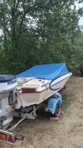 Моторна яхта Glastron Glastron Futura 162, снимка 15