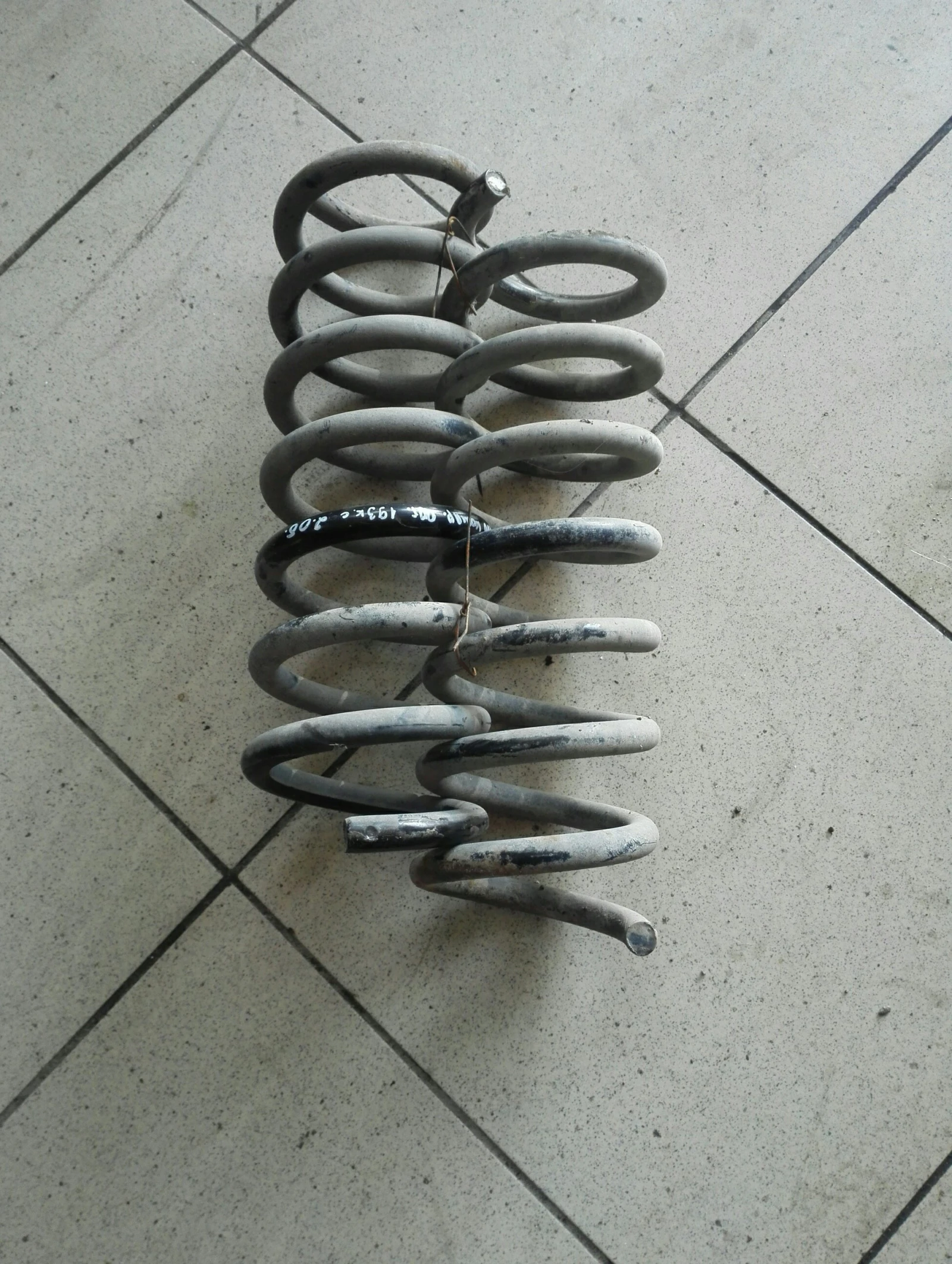    200 2.0  | Mobile.bg   1