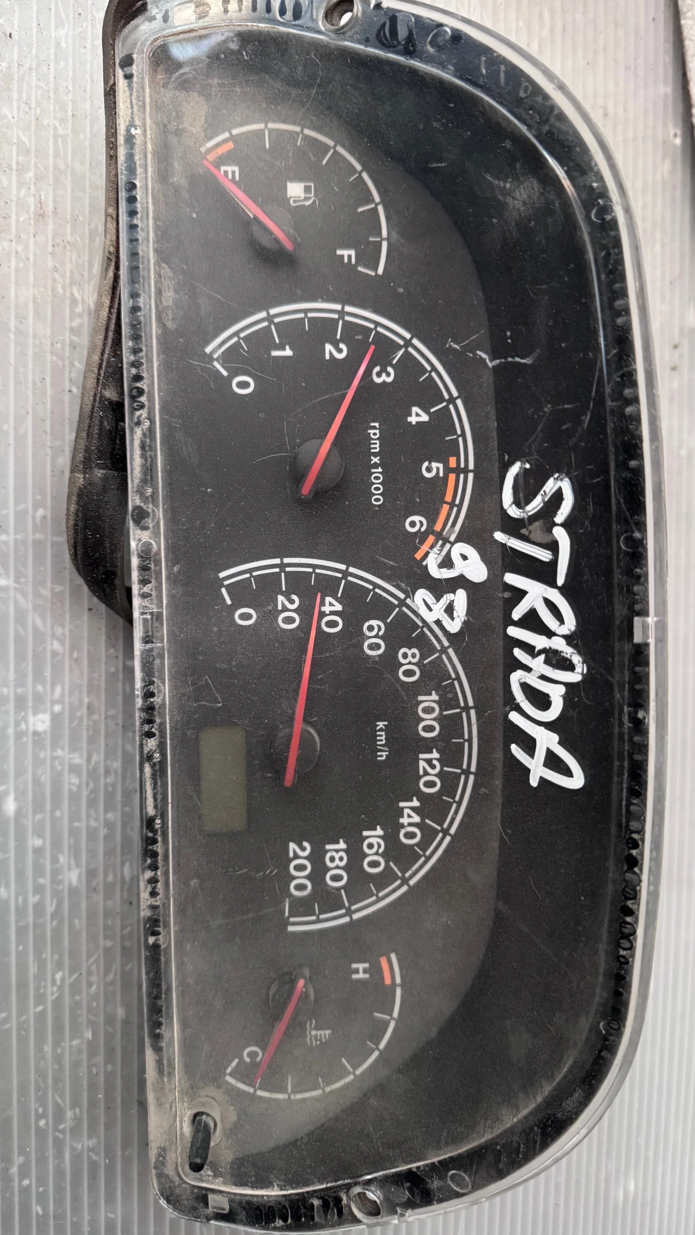   Fiat Strada - 006063799952 /  51705609 | Mobile.bg   1