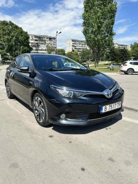 Toyota Auris 1.8 Hybrid e-CVT, снимка 1
