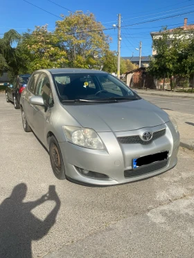 Toyota Auris, снимка 2