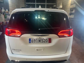 Chrysler Pacifica, снимка 16