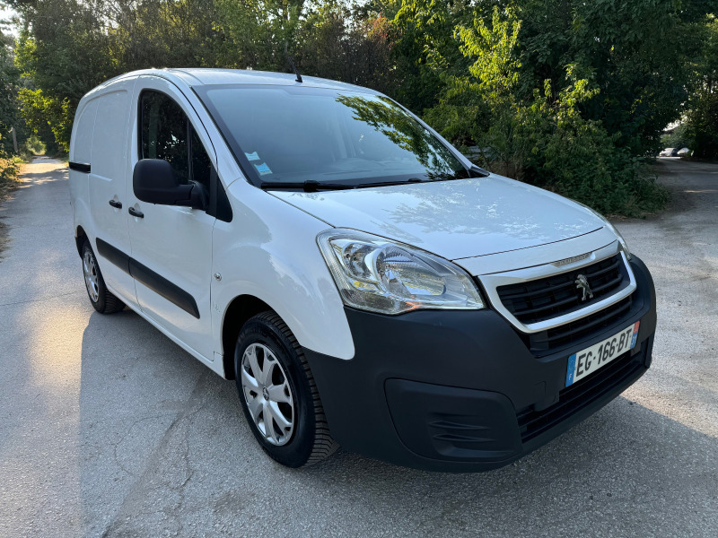 Peugeot Partner 1.6HDI 100кс 184х.км.3-места.Автопилот.ЕВРО-6 16г., снимка 1 - Автомобили и джипове - 46602906