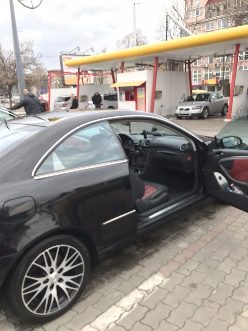 Mercedes-Benz CLS 320, снимка 7 - Автомобили и джипове - 47424506