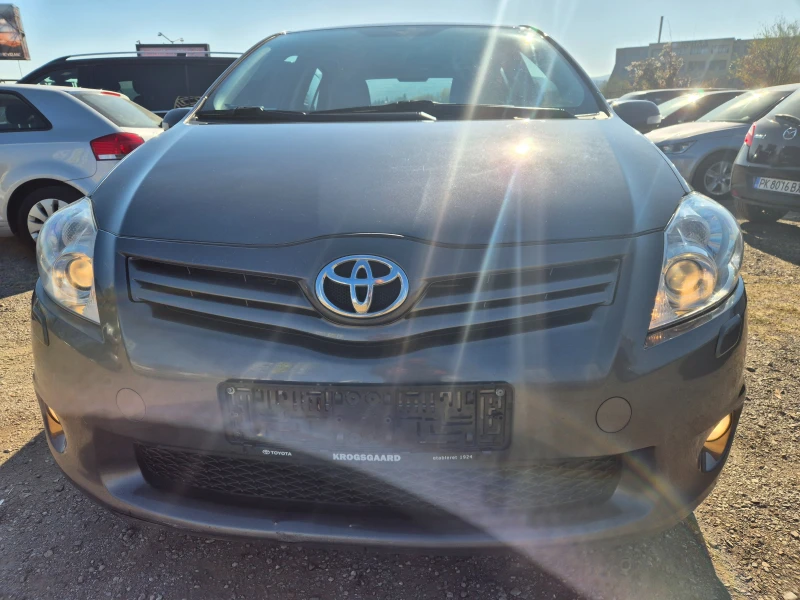 Toyota Auris 1.6i-132kc FACE , снимка 1 - Автомобили и джипове - 47855253