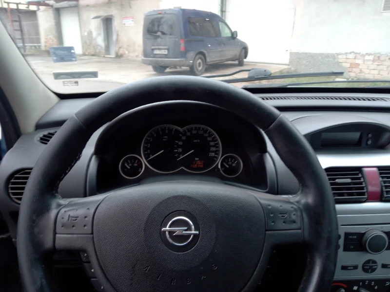 Opel Combo, снимка 9 - Автомобили и джипове - 49327742