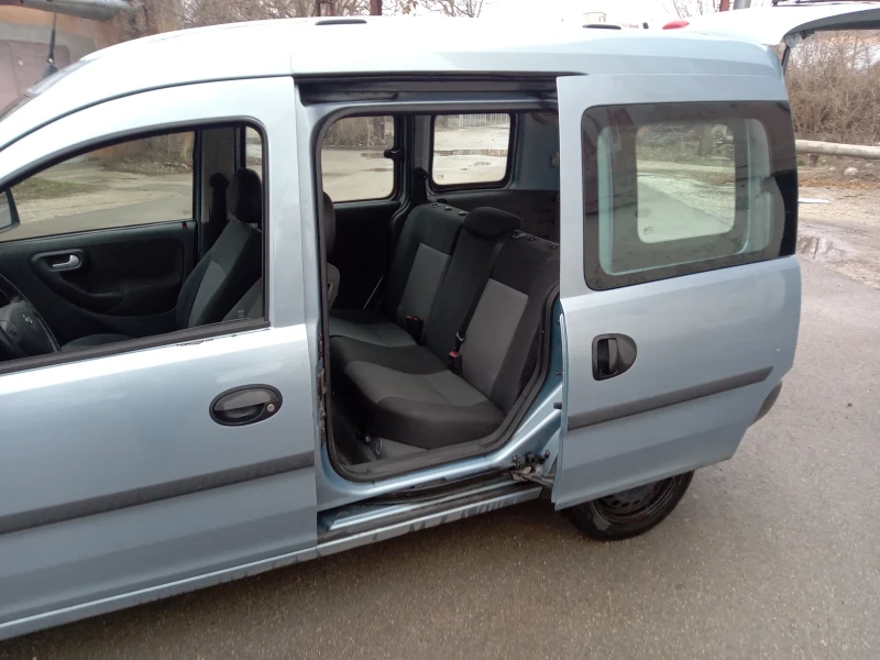 Opel Combo, снимка 7 - Автомобили и джипове - 49327742