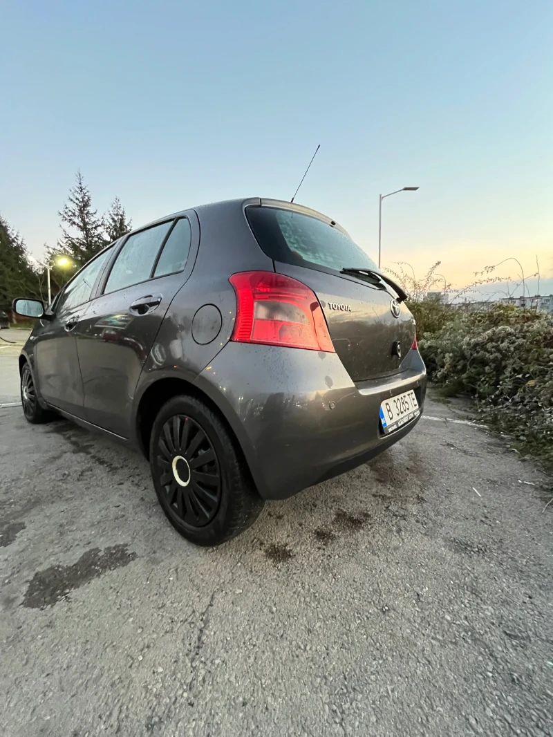 Toyota Yaris D-4D, снимка 5 - Автомобили и джипове - 53122925