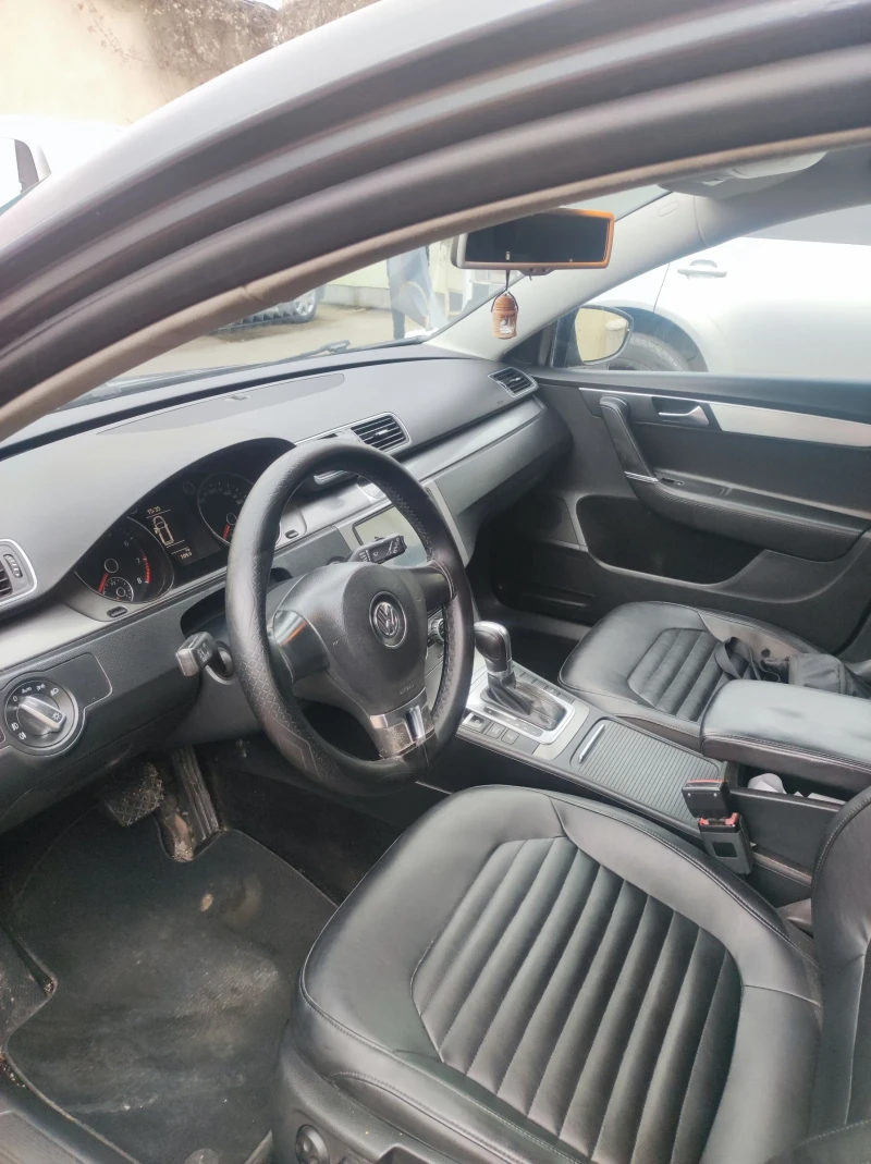 VW Passat 1.4TSI с оригинален метан, снимка 8 - Автомобили и джипове - 53235137