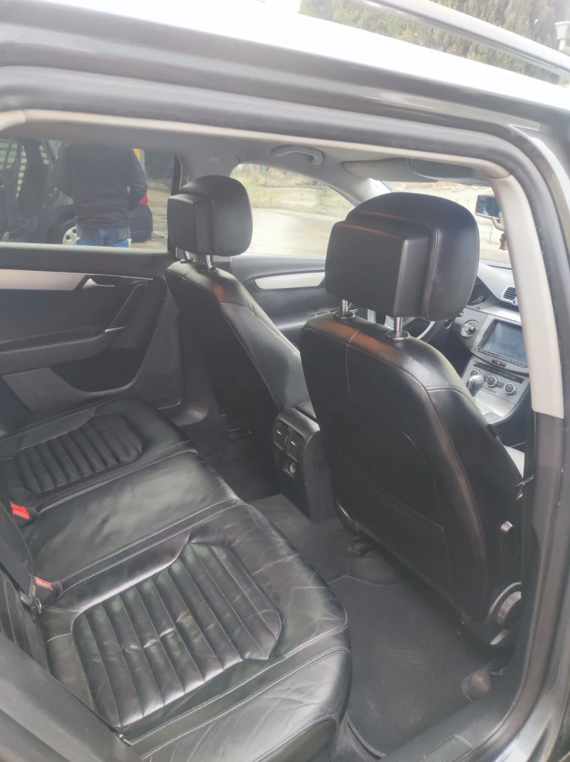 VW Passat 1.4TSI с оригинален метан, снимка 11 - Автомобили и джипове - 53235137
