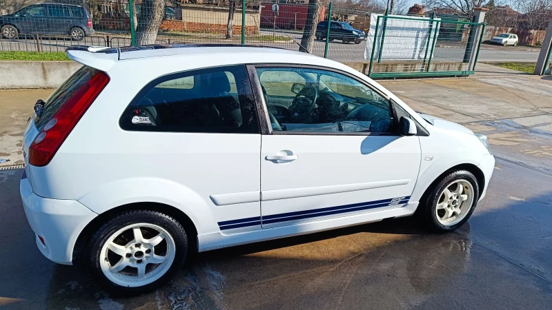 Ford Fiesta ST 2.0, снимка 3 - Автомобили и джипове - 53259106