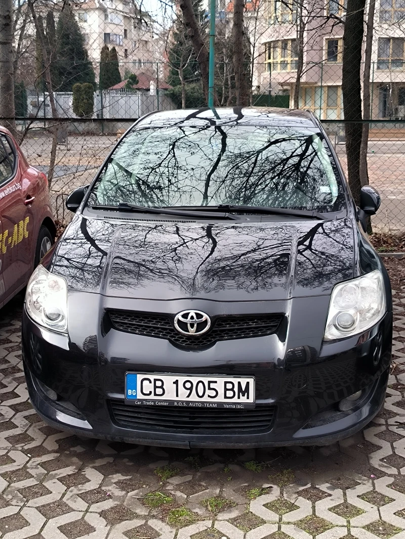 Toyota Auris D4-D, снимка 2 - Автомобили и джипове - 53282126