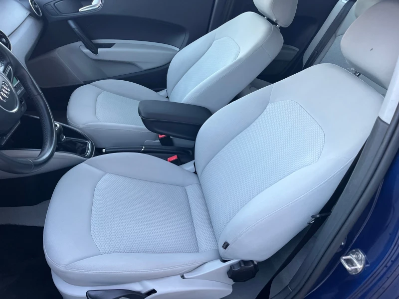 Audi A1 132000км, снимка 8 - Автомобили и джипове - 53433478