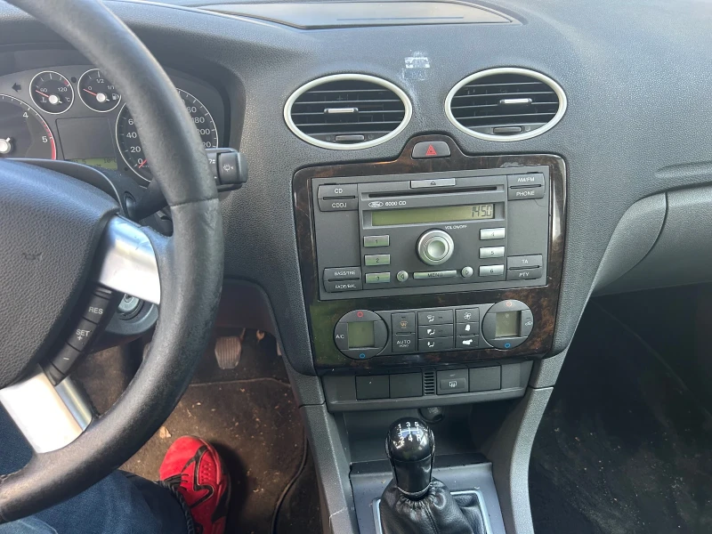 Ford Focus 1.6 hdi 110кс, снимка 5 - Автомобили и джипове - 53497246