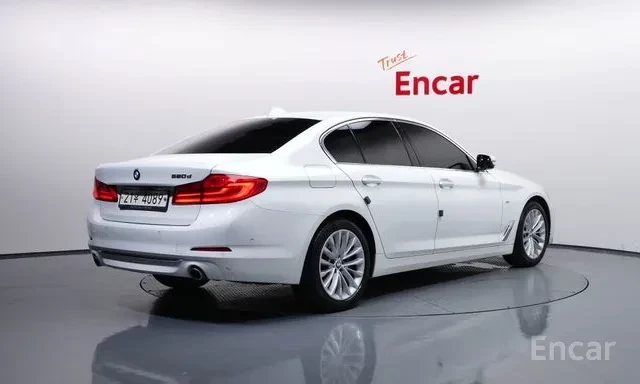 BMW 520 D | LUXURY EDITION SPECIAL | ШИБЕДАХ | HEAX UP | , снимка 3 - Автомобили и джипове - 55565366