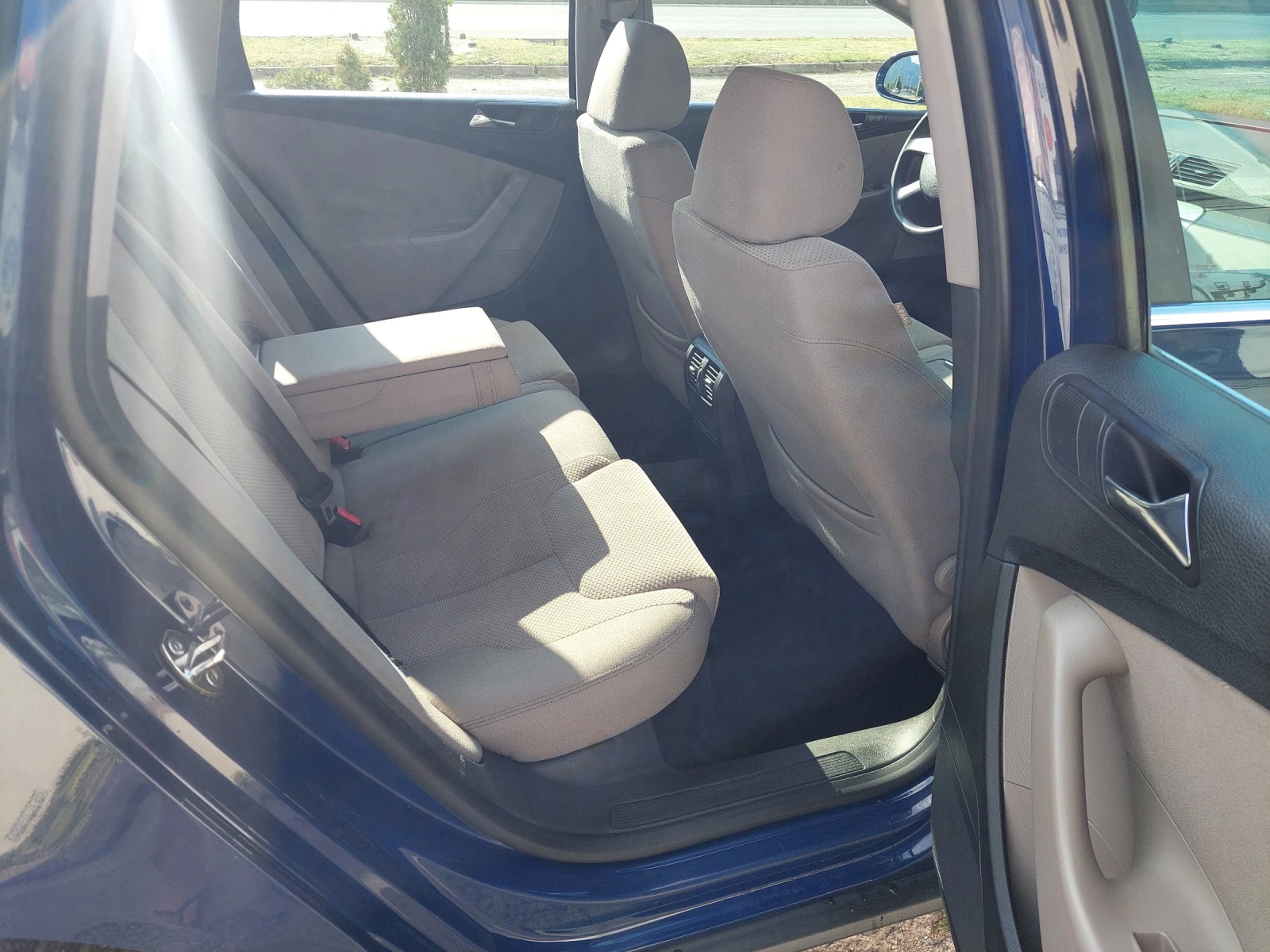 VW Passat 2.0 tdi   DSG   170ps | Mobile.bg — изображение 11