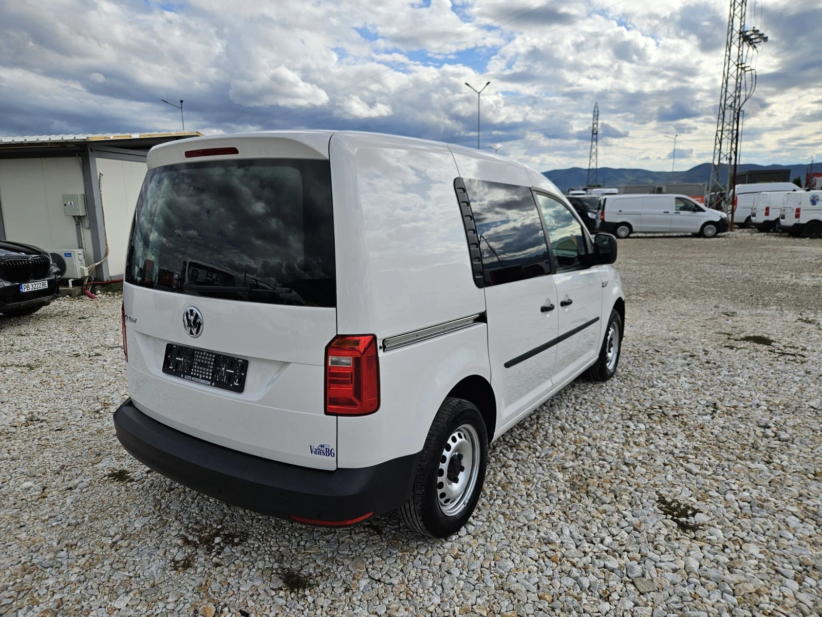 VW Caddy 2.0 TDI, Нави, Клима - изображение 5