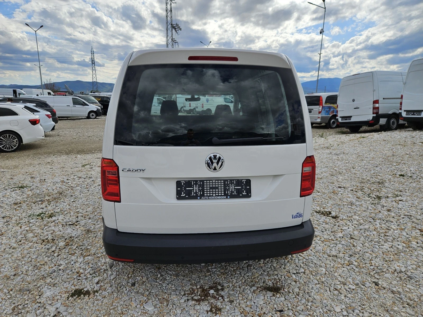 VW Caddy 2.0 TDI, Нави, Клима - изображение 4