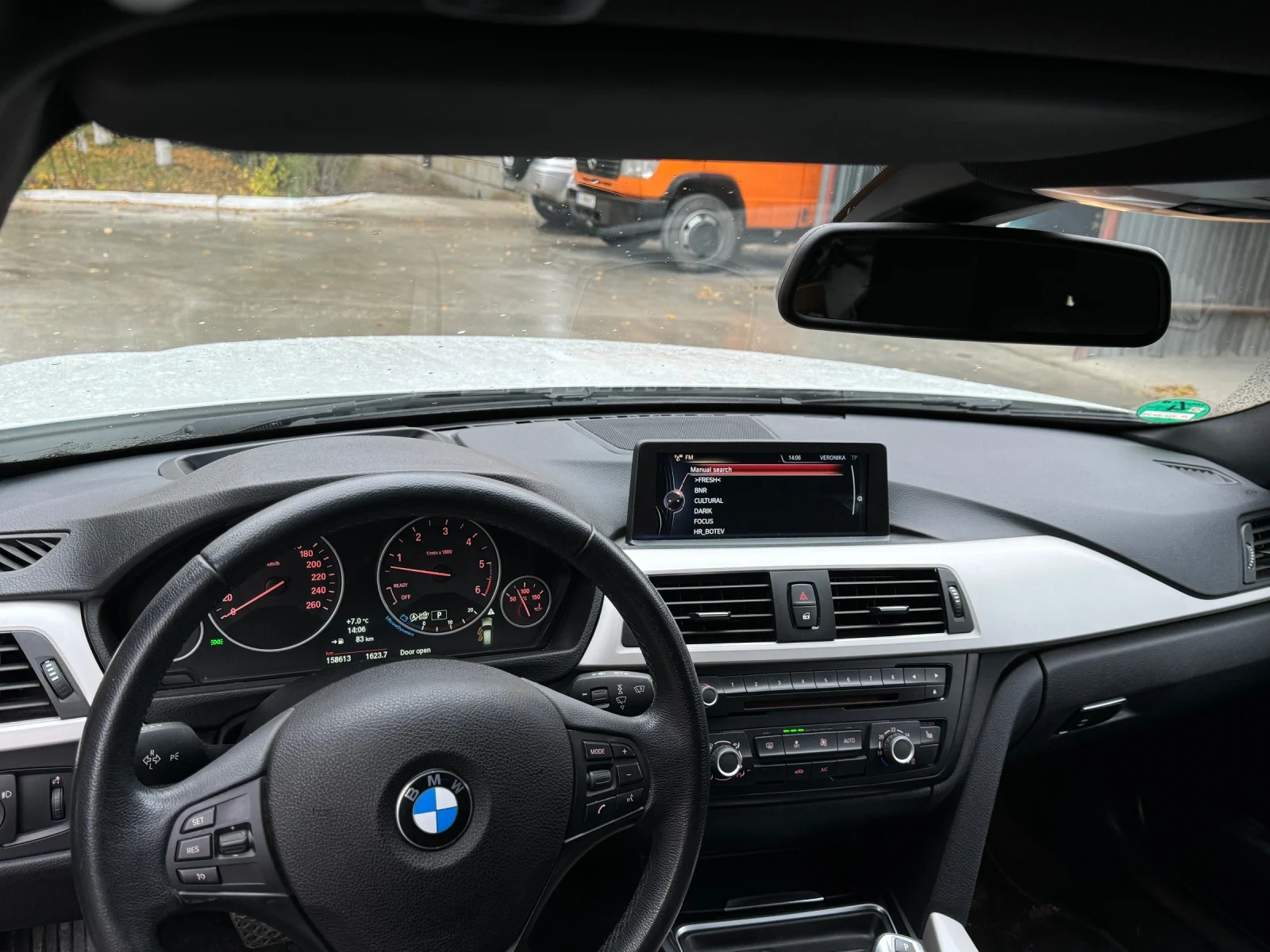 BMW 335 xd H/K* HUD* 8ZF - изображение 6