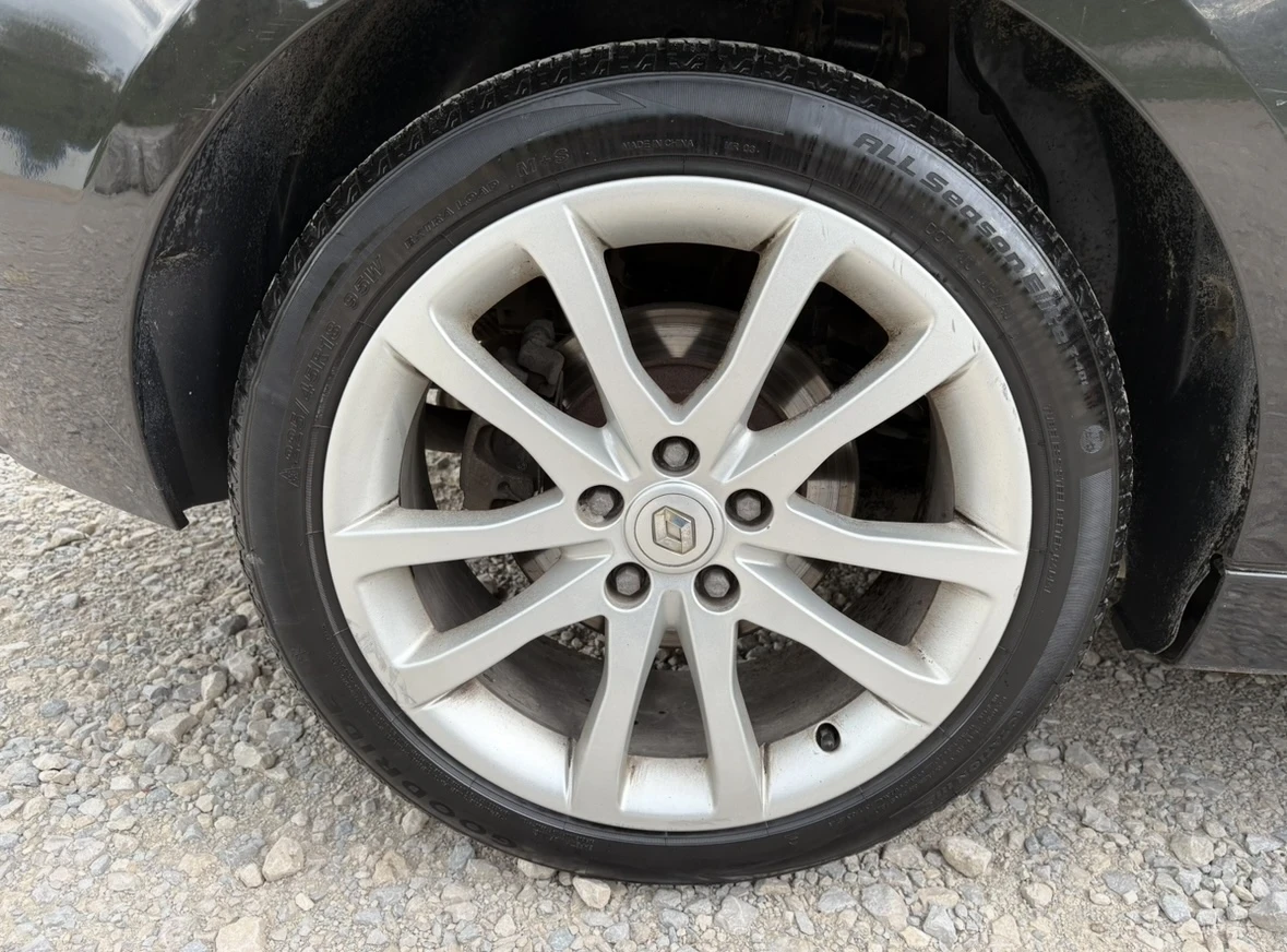 Renault Laguna Coupe 2.0 - изображение 7