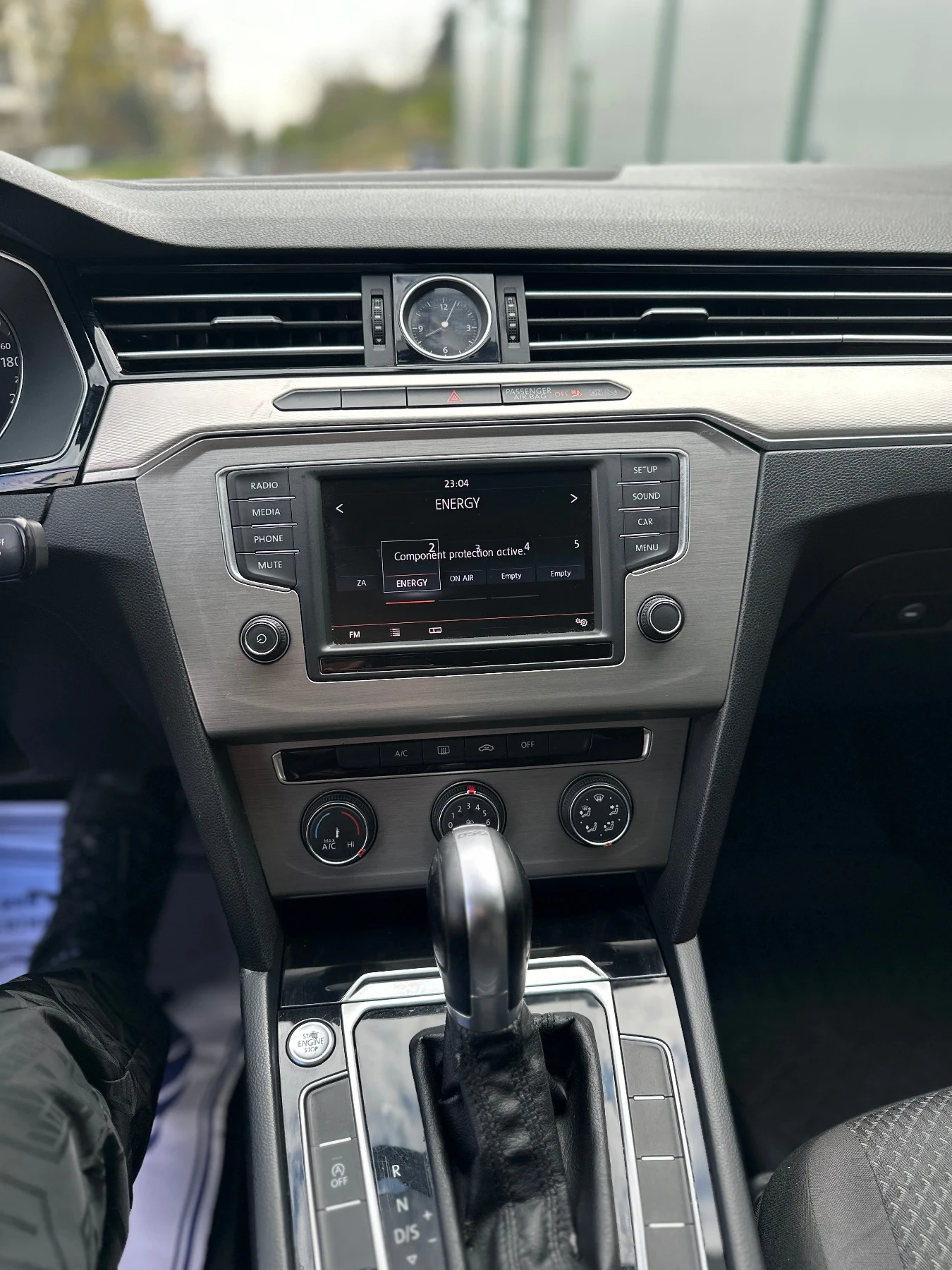 VW Passat * 2.0TDI* DSG* НОВ ВНОС* НОВИ ГУМИ*  - изображение 8