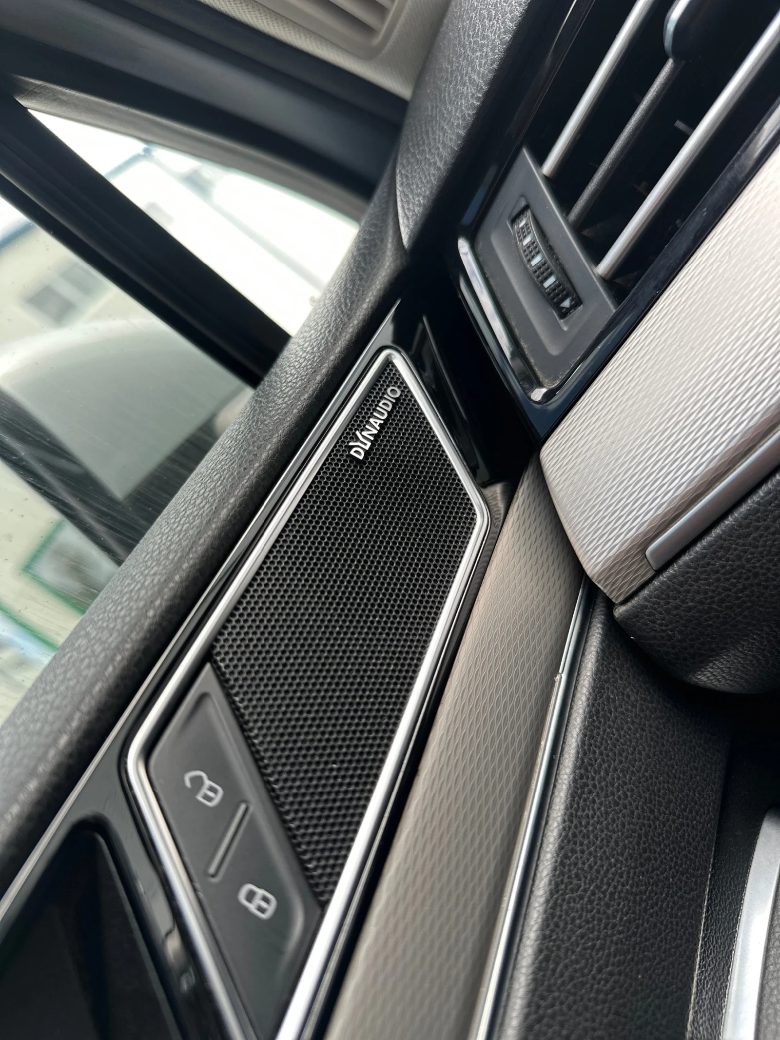 VW Passat * 2.0TDI* DSG* НОВ ВНОС* НОВИ ГУМИ*  - изображение 9