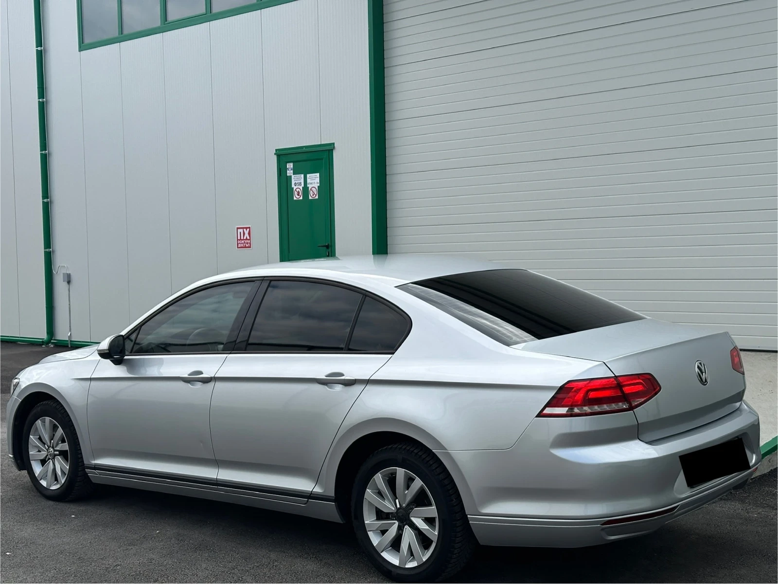 VW Passat * 2.0TDI* DSG* НОВ ВНОС* НОВИ ГУМИ*  - изображение 5