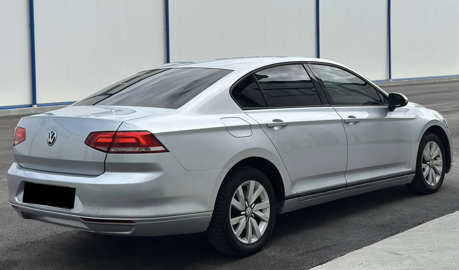 VW Passat * 2.0TDI* DSG* НОВ ВНОС* НОВИ ГУМИ*  - изображение 4