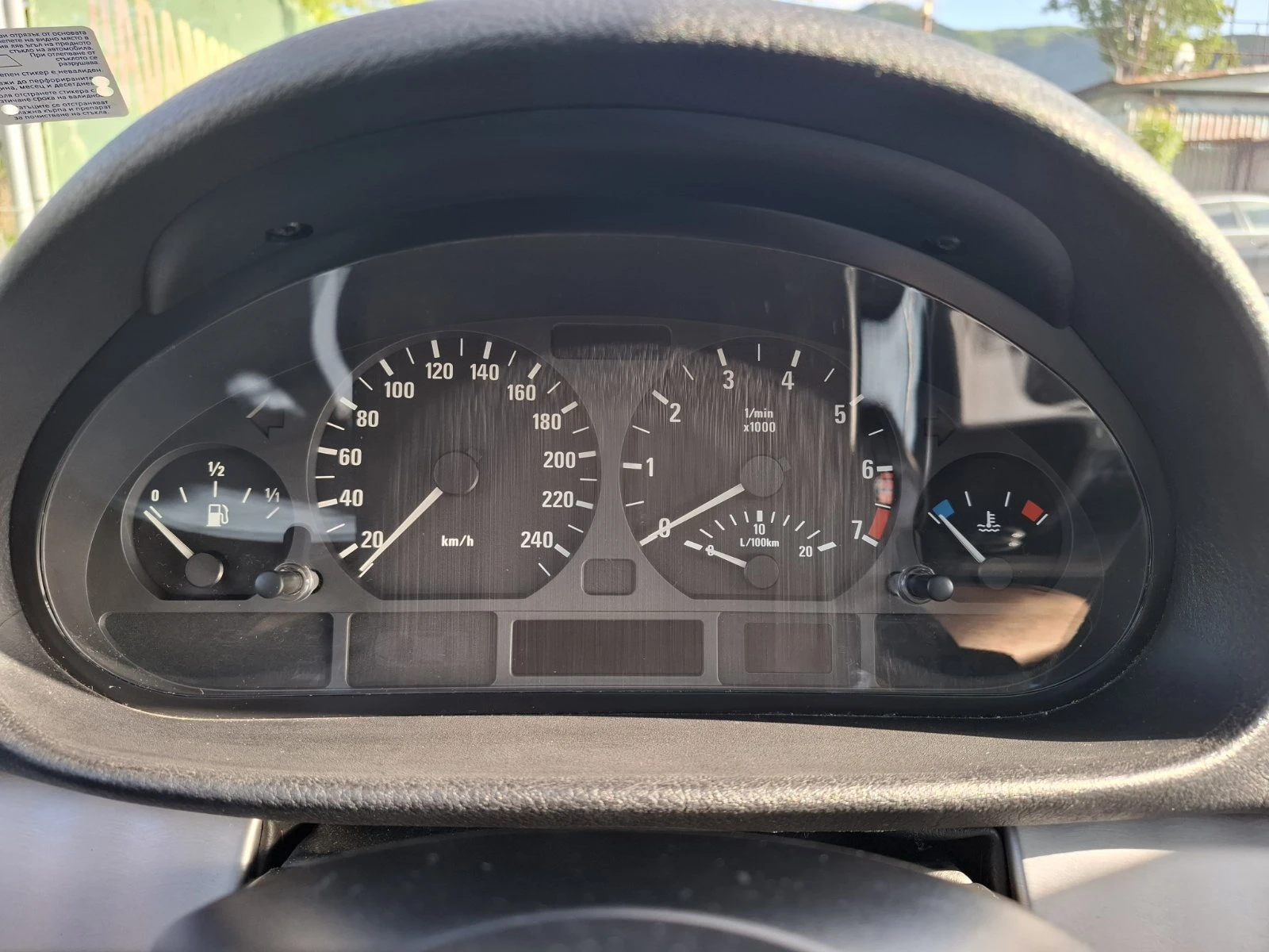 BMW 325  - изображение 10