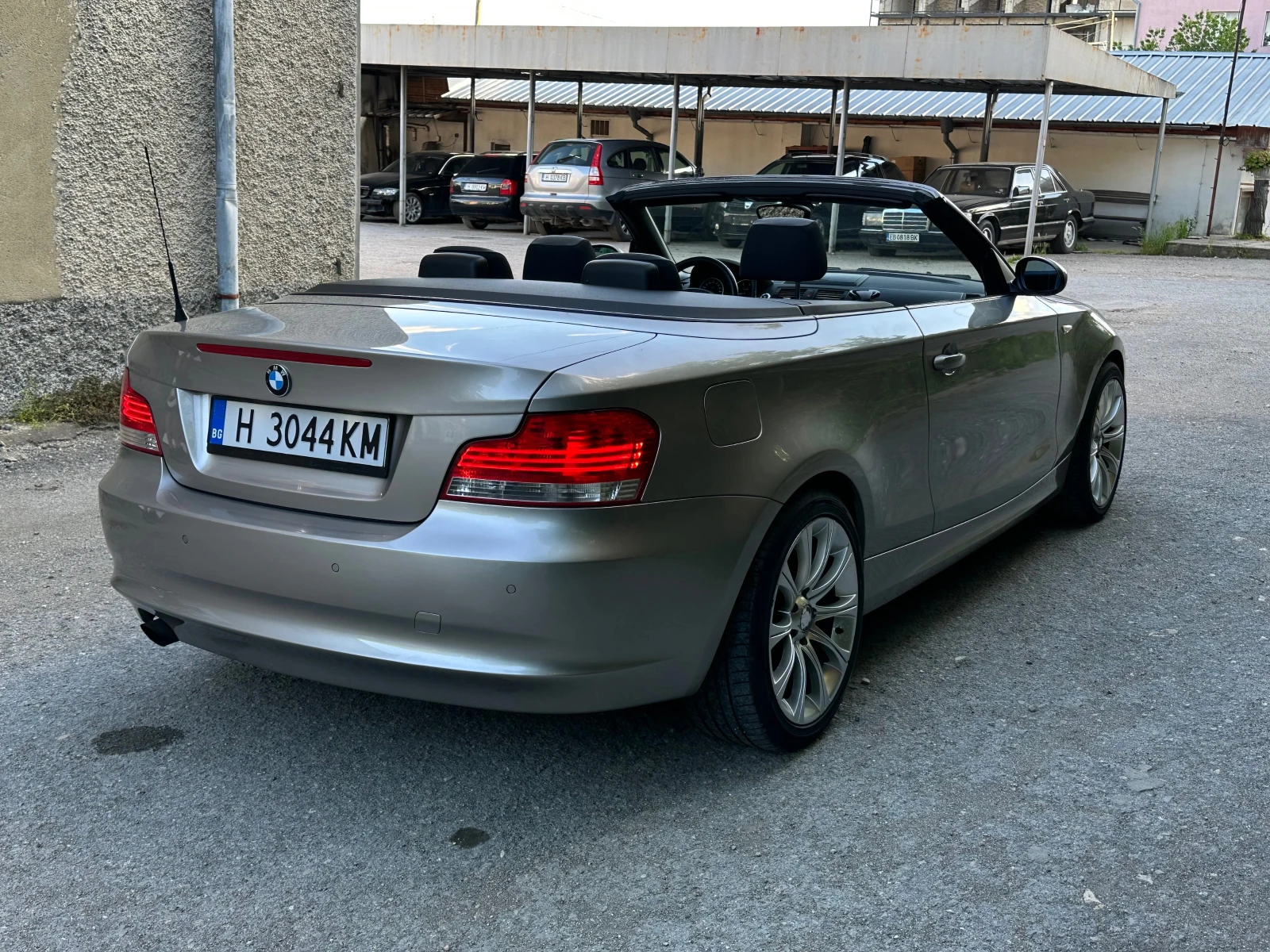BMW 120 ПОДГРЕВ/ ПАРКТРОНИК - изображение 5