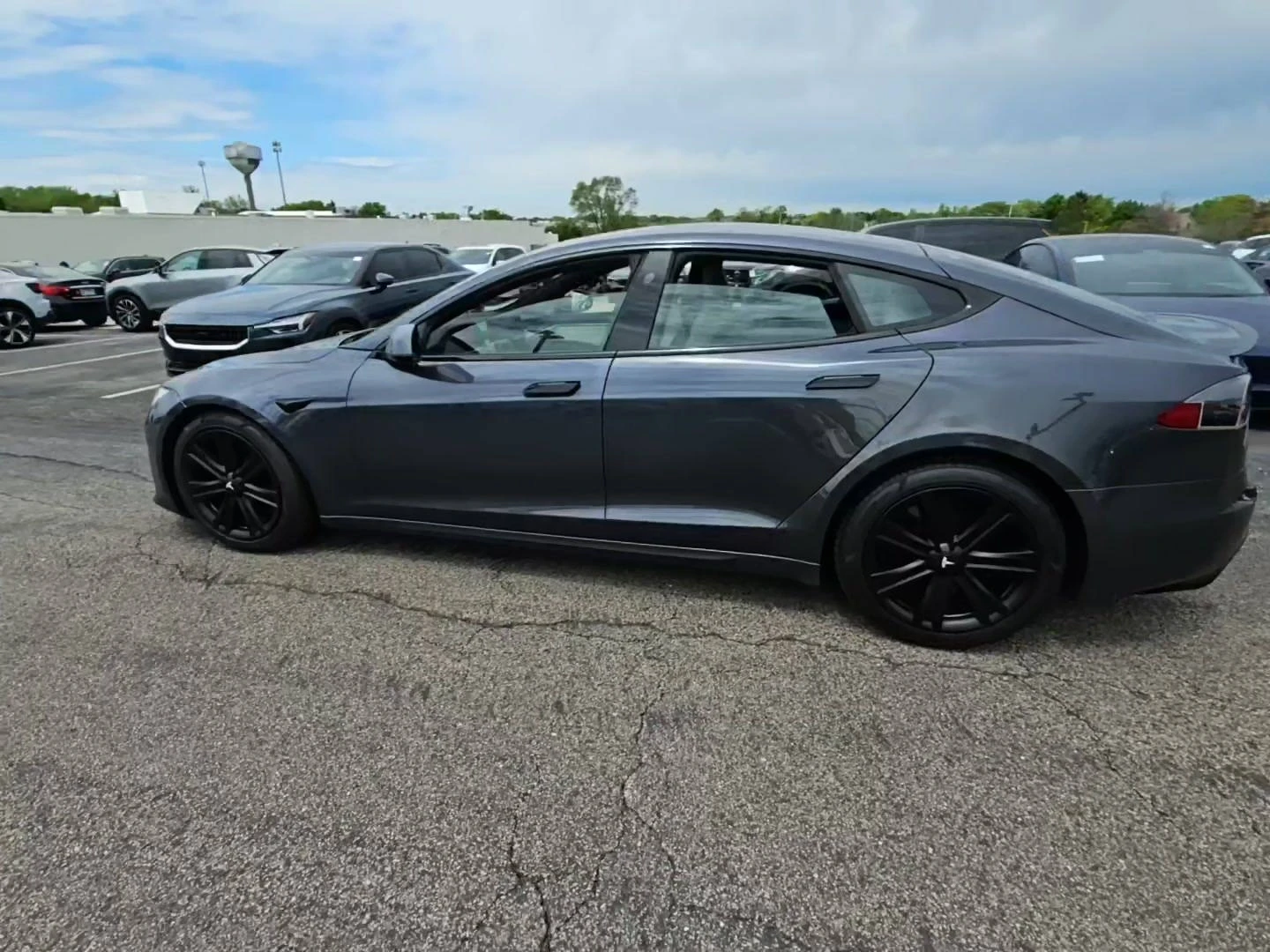 Tesla Model S PLAID CARFAX АВТО КРЕДИТ  - изображение 2